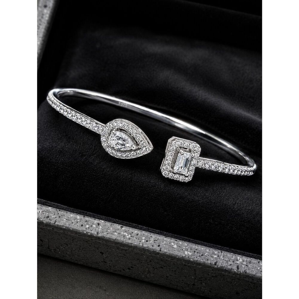 Beautiful Iced Out Ladies Bangle - Picture 2 of 4